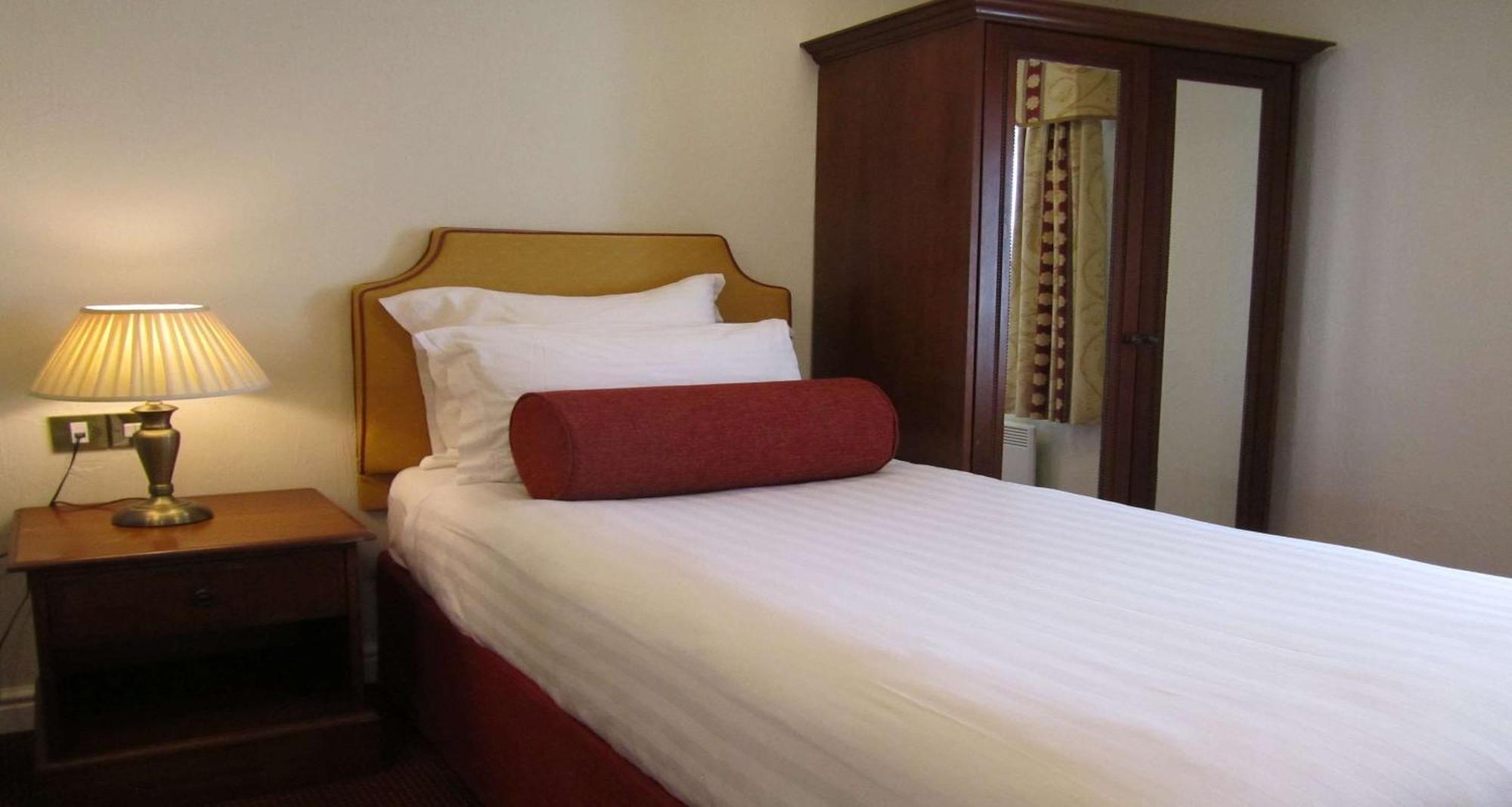 Best Western Plus Windmill Village Hotel Coventry Exterior foto